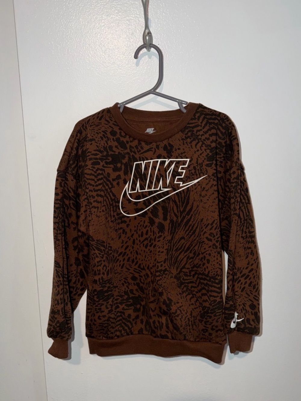 EUC Nike Girls Brown Animal Print Pullover Sweatshirt Size 6X